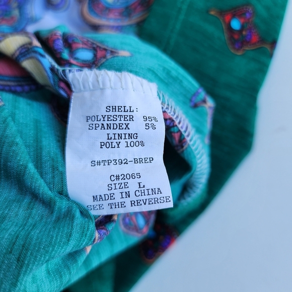 Silvers ute Halter  Jeweled Top Blouse Sleeveless Green White Paisley Chain Sz L - Picture 14 of 14